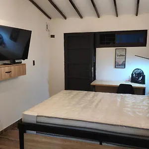 apt-tiny-house-medellin-envigado-055422.colombiamedellinhotels.com/